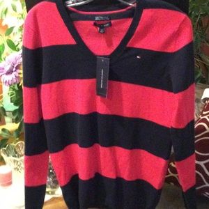 Tommy Hilfigar V- Neck top